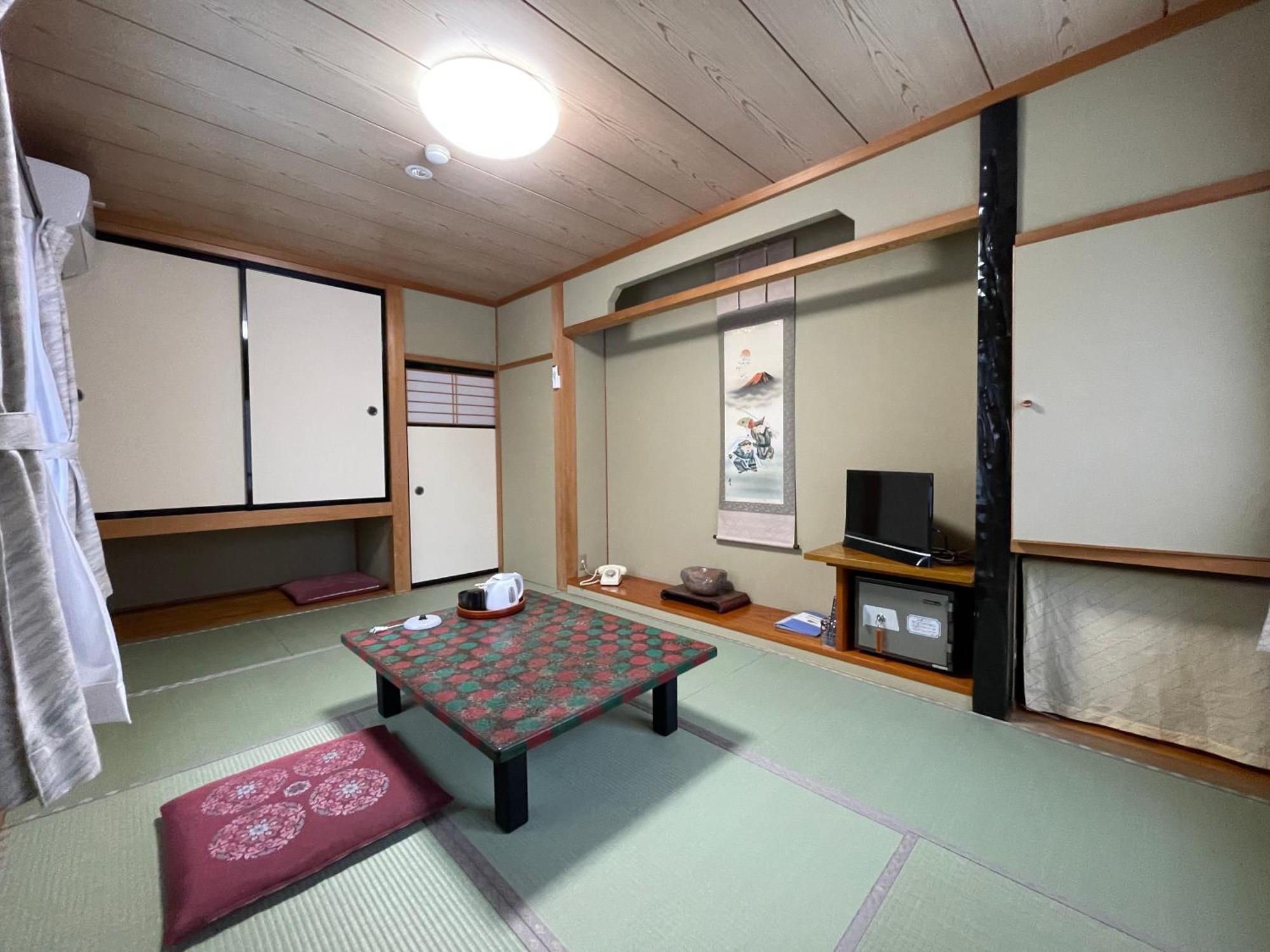 Suisensou Hotel Takayama  Eksteriør billede